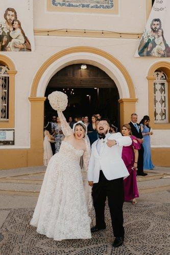 mobile - carousel-hero-element image-11