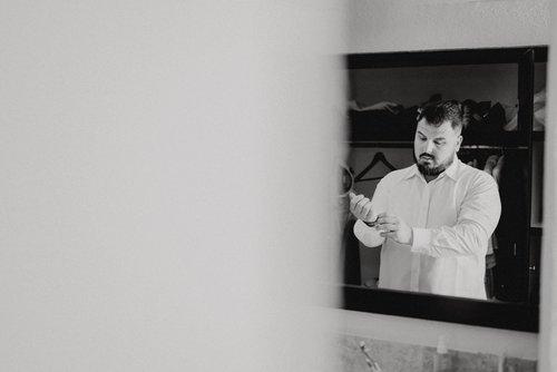 mobile - carousel-hero-element image-6