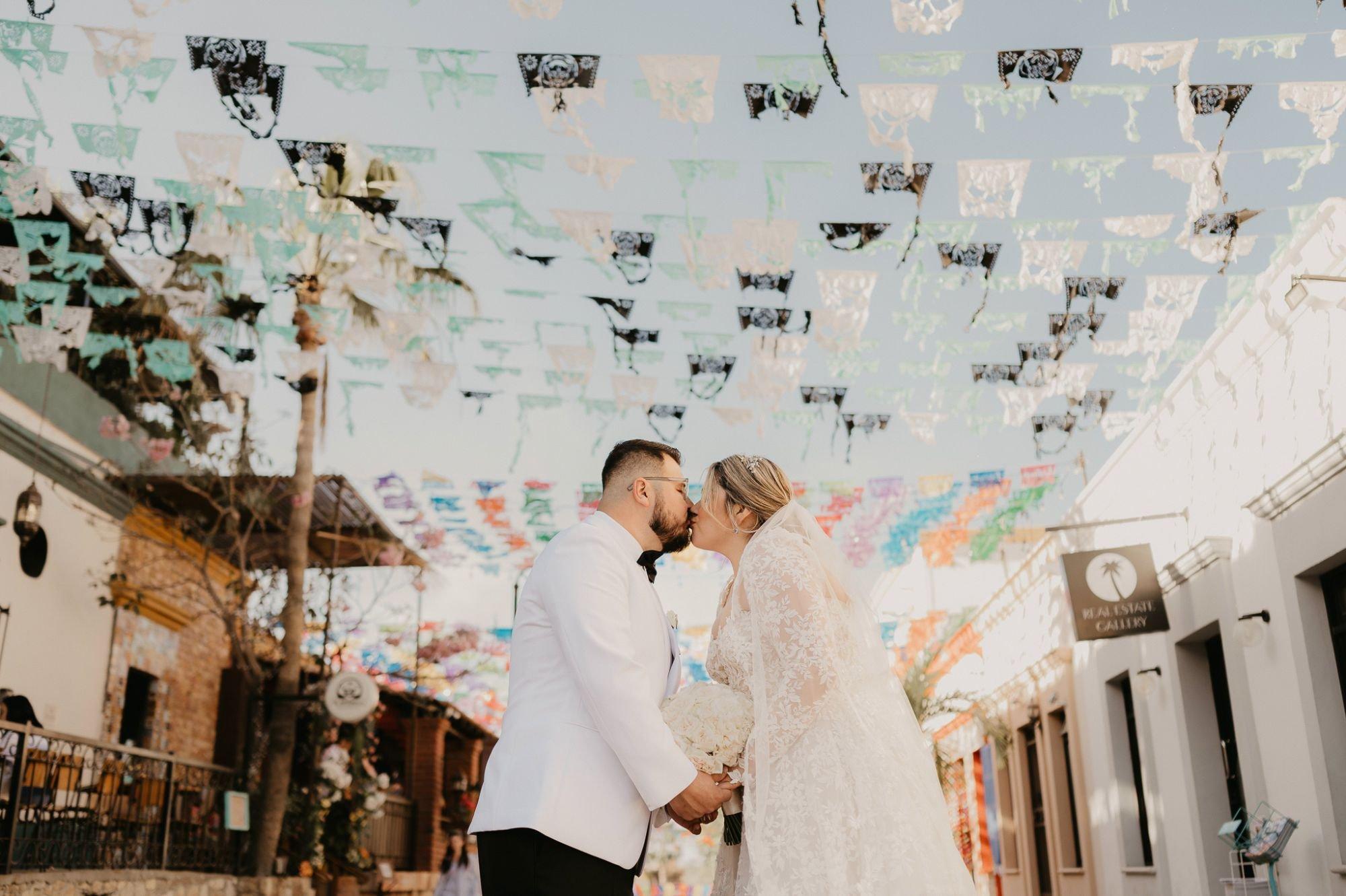 carousel-hero-element image-12