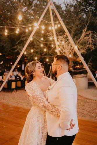 mobile - carousel-hero-element image-17