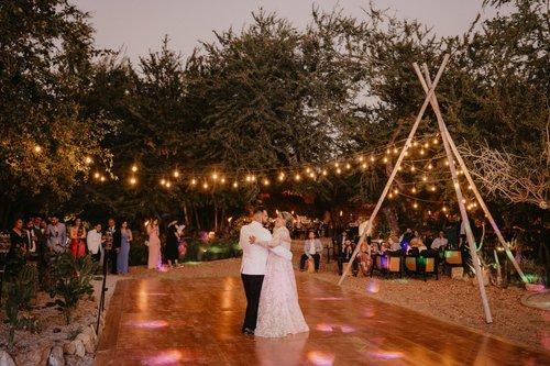 mobile - carousel-hero-element image-18