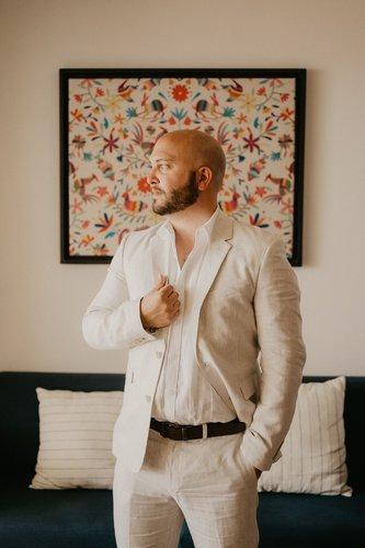 mobile - carousel-hero-element image-5