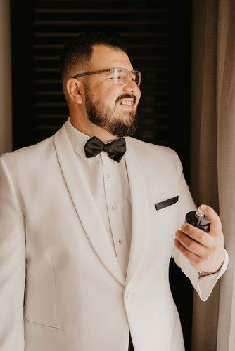 mobile - carousel-hero-element image-7