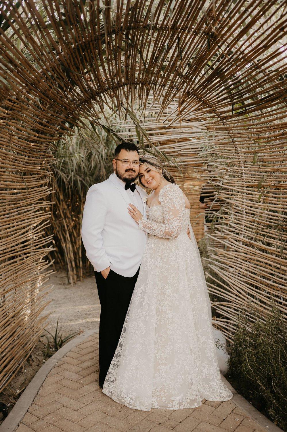 carousel-hero-element image-1