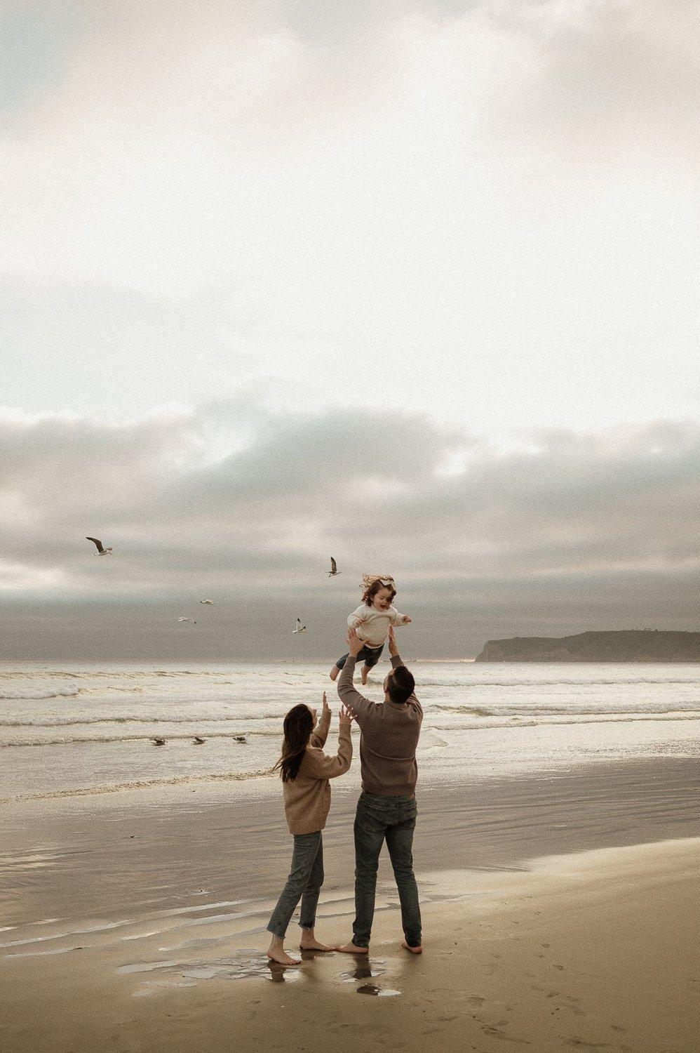 carousel-hero-element image-1