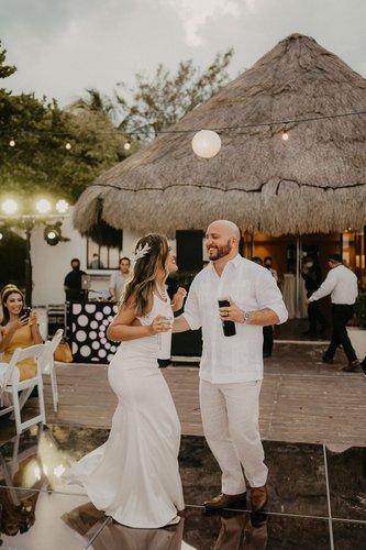 mobile - carousel-hero-element image-14