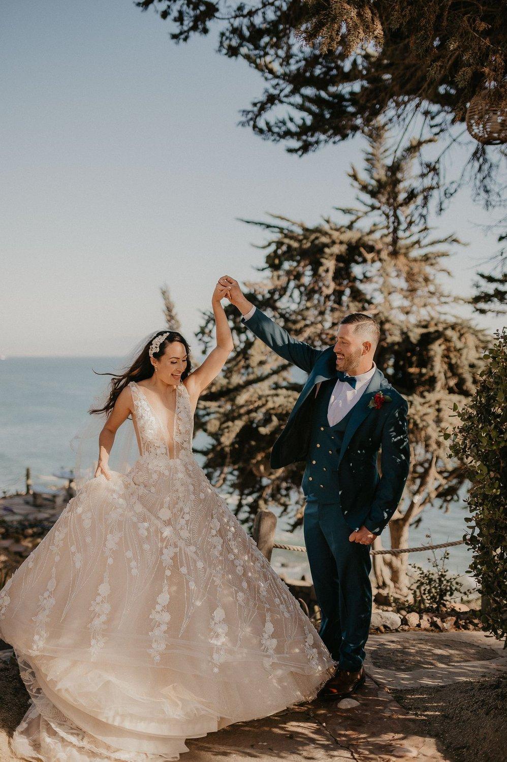 carousel-hero-element image-1